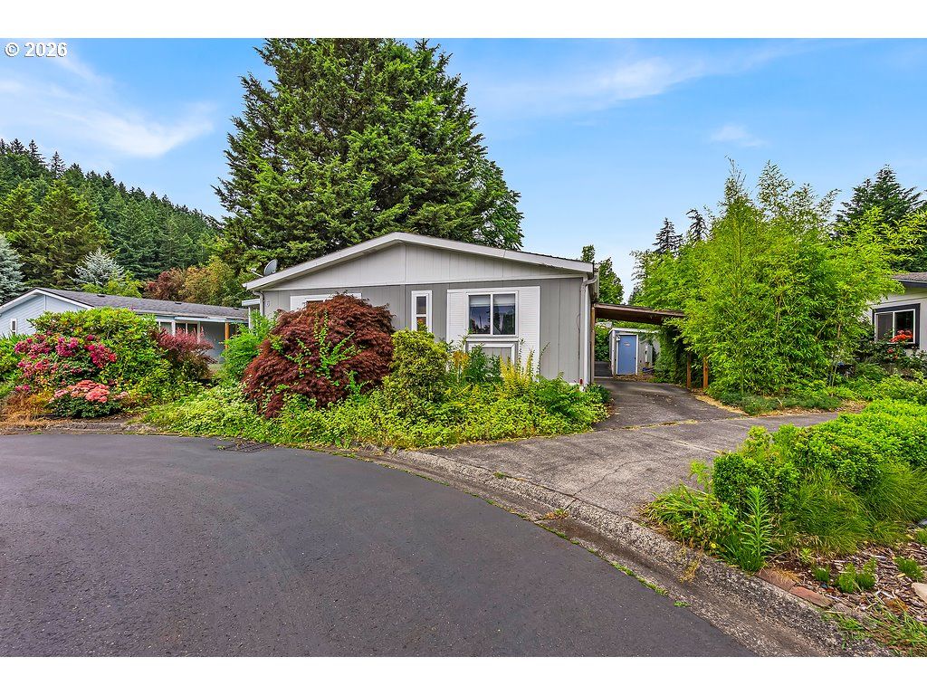 16000 Se POWELL Blvd 6, Portland, OR 97236