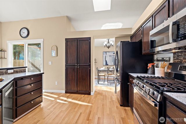 5306 169th Place SW, Lynnwood, WA 98037