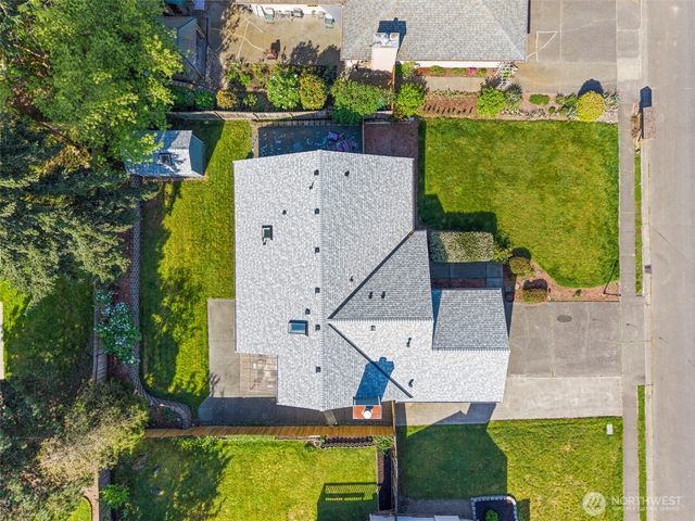 5306 169th Place SW, Lynnwood, WA 98037