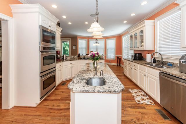 8581 Refuge Pointe Circle, North Charleston, SC 29420