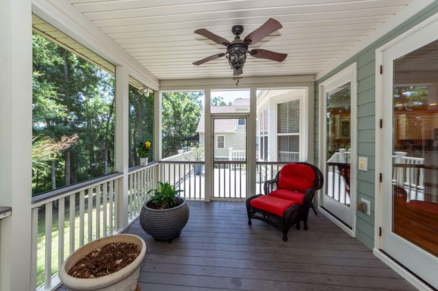 8581 Refuge Pointe Circle, North Charleston, SC 29420