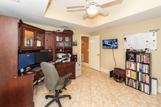 8581 Refuge Pointe Circle, North Charleston, SC 29420