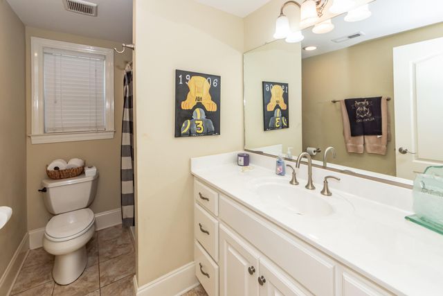8581 Refuge Pointe Circle, North Charleston, SC 29420