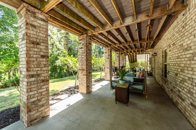 8581 Refuge Pointe Circle, North Charleston, SC 29420