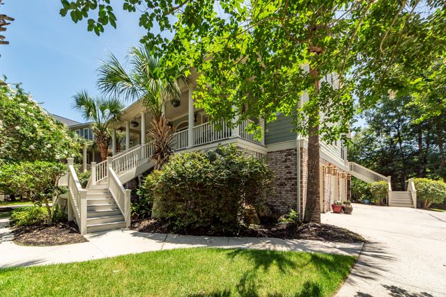 8581 Refuge Pointe Circle, North Charleston, SC 29420