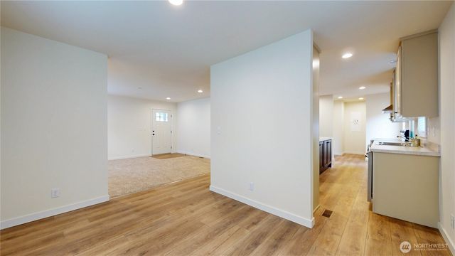 361 Eridani Loop SE, Ocean Shores, WA 98569