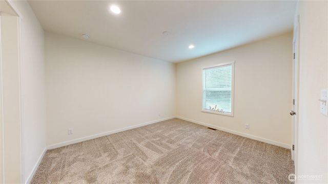 361 Eridani Loop SE, Ocean Shores, WA 98569