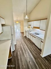 1303 Angels End A, Greenville, NC 27858