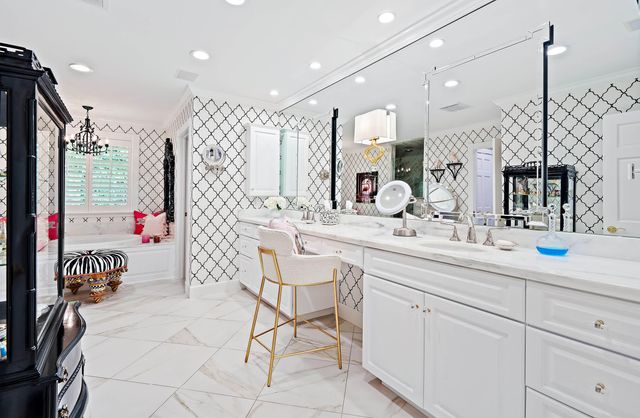 11818 Lost Tree Way, North Palm Beach, FL 33408