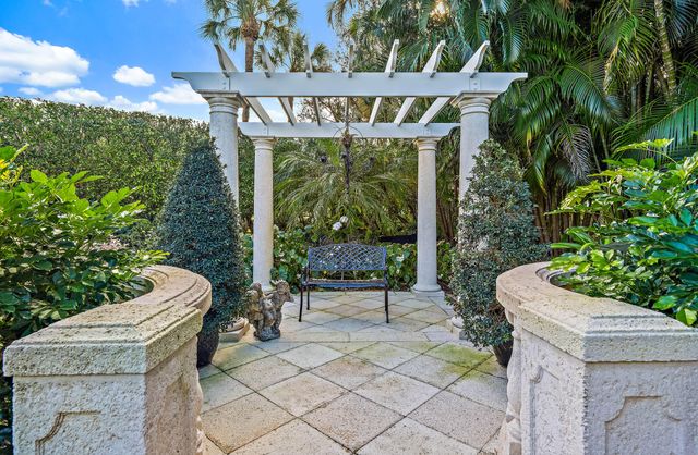 11818 Lost Tree Way, North Palm Beach, FL 33408