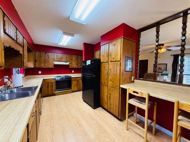 8813 Holiday, Sherwood, AR 72120