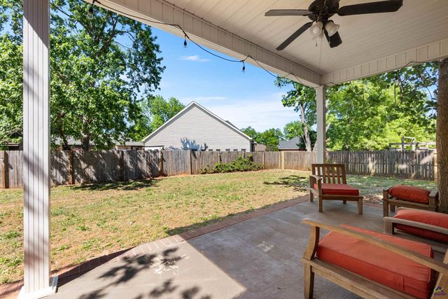 208 Mahan Drive, Perry, GA 31069