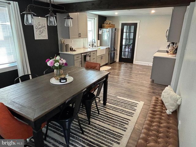 61 NEW JERSEY AVE, Pennsville, NJ 08070