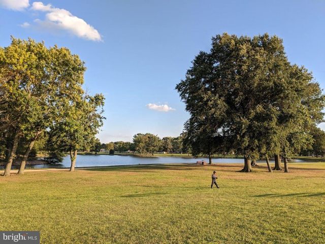 61 NEW JERSEY AVE, Pennsville, NJ 08070