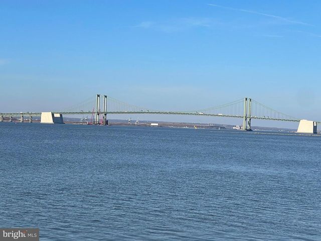 61 NEW JERSEY AVE, Pennsville, NJ 08070