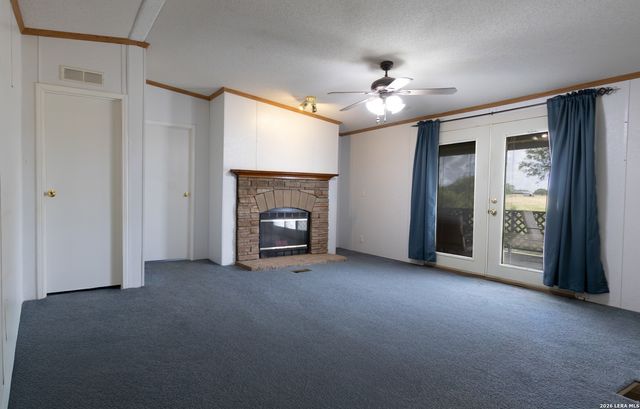 4780 COUNTY ROAD 307, Jourdanton, TX 78026