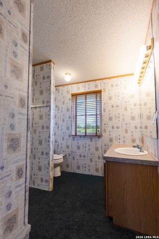 4780 COUNTY ROAD 307, Jourdanton, TX 78026