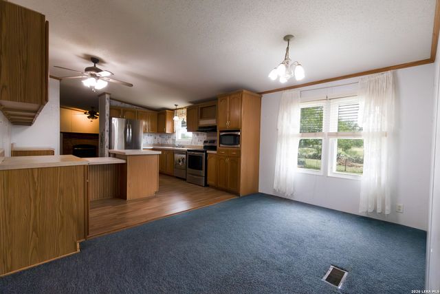 4780 COUNTY ROAD 307, Jourdanton, TX 78026