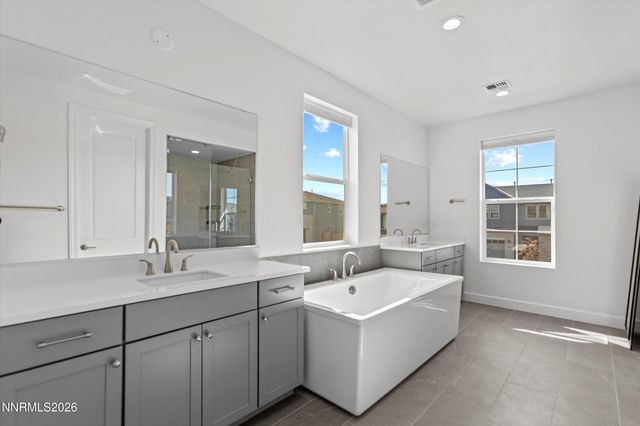 325 S Pah Rah Rdg Drive, Sparks, NV 89441