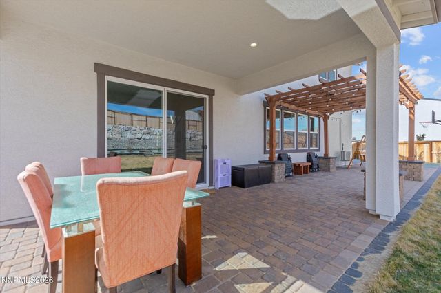 325 S Pah Rah Rdg Drive, Sparks, NV 89441