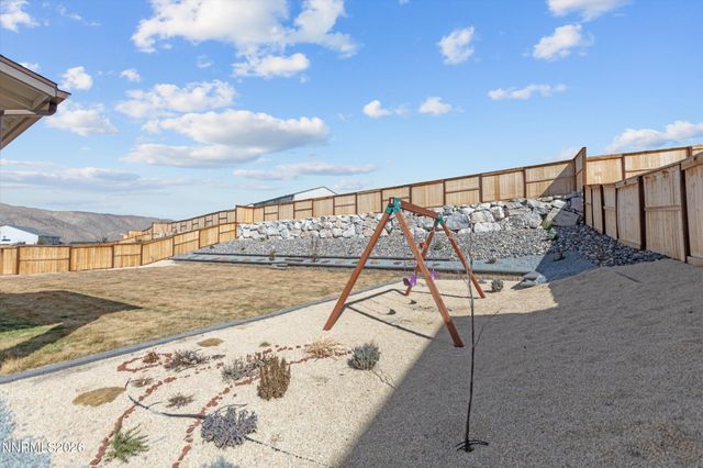 325 S Pah Rah Rdg Drive, Sparks, NV 89441