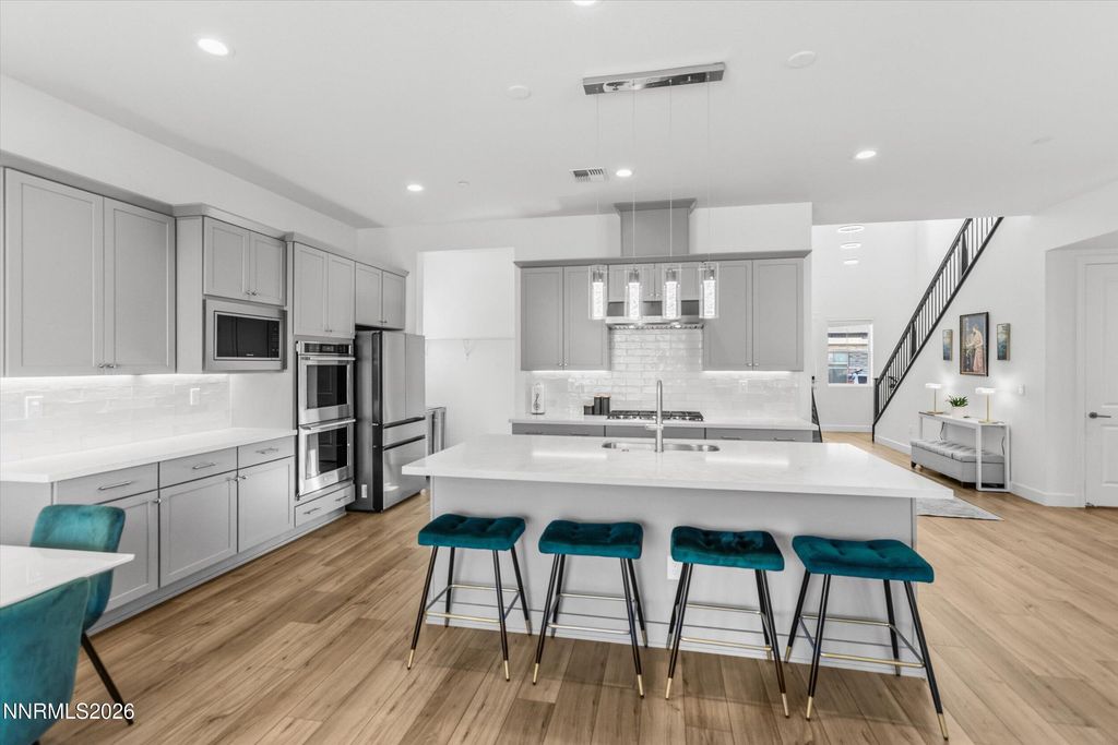 Image 12 of property listing at 325 S Pah Rah Rdg Drive, Sparks, NV 89441