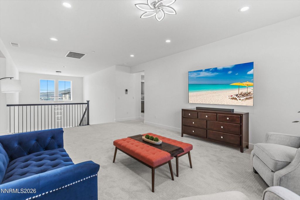 Image 26 of property listing at 325 S Pah Rah Rdg Drive, Sparks, NV 89441