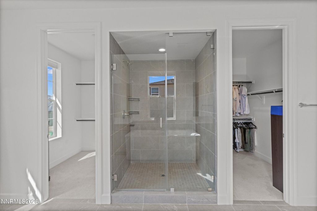 Image 35 of property listing at 325 S Pah Rah Rdg Drive, Sparks, NV 89441