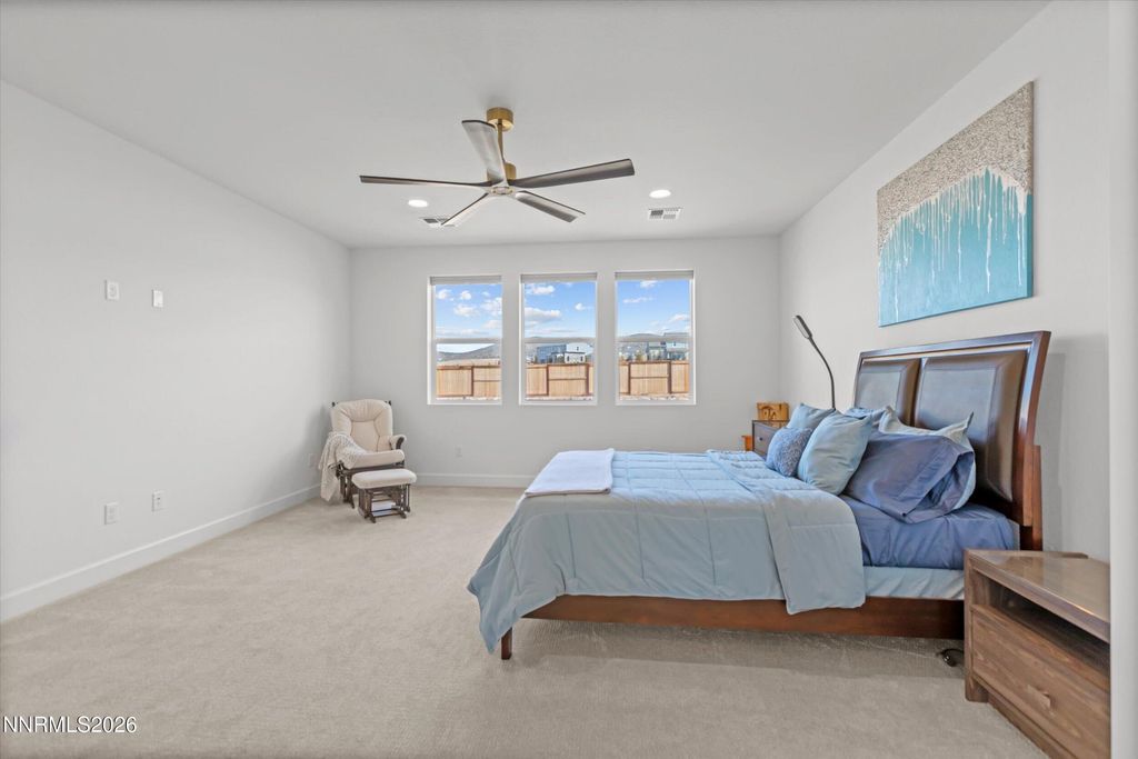 Image 36 of property listing at 325 S Pah Rah Rdg Drive, Sparks, NV 89441