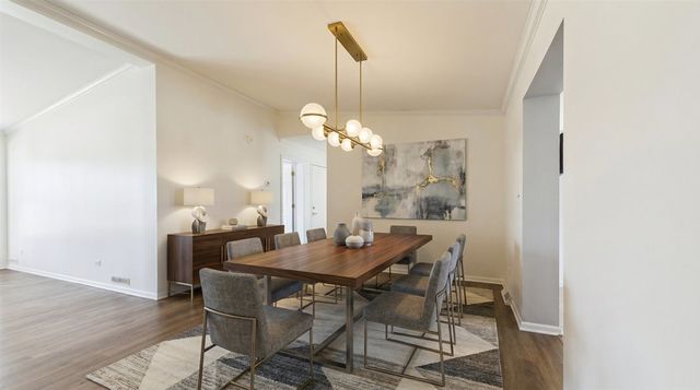 12 Surrey Court, Grayslake, IL 60030