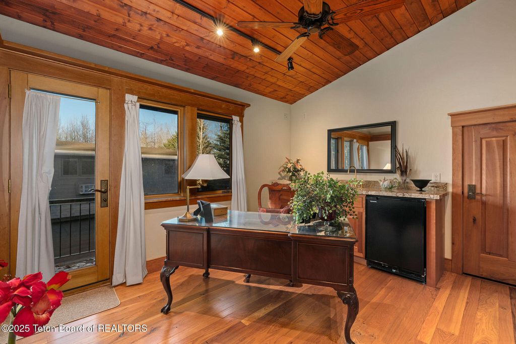 1415 N SECOND Street, Wilson, WY 83014 photo 28