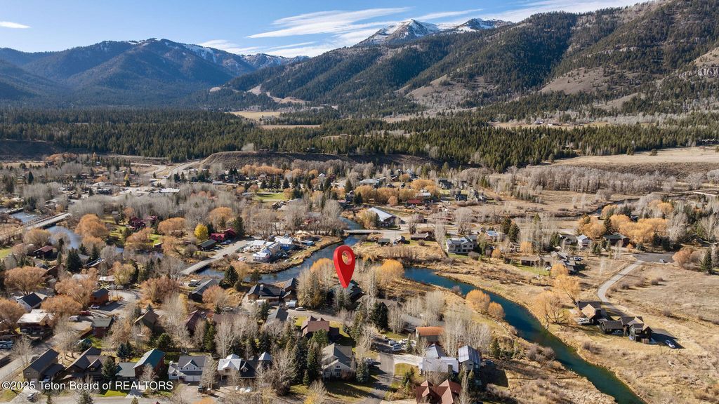 1415 N SECOND Street, Wilson, WY 83014 photo 30