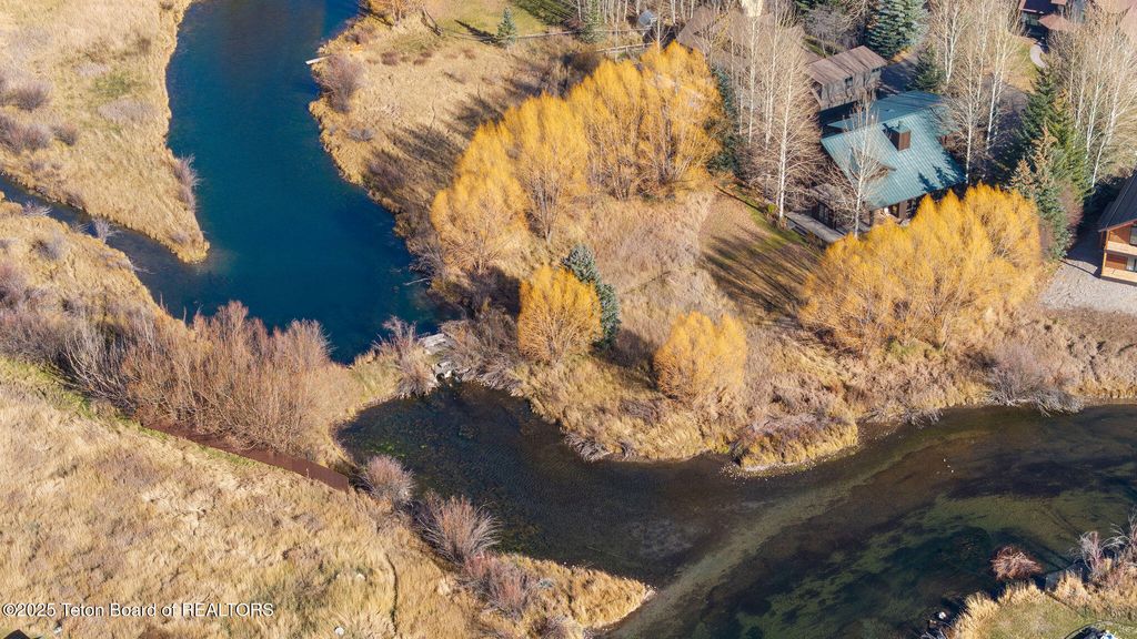 1415 N SECOND Street, Wilson, WY 83014 photo 33