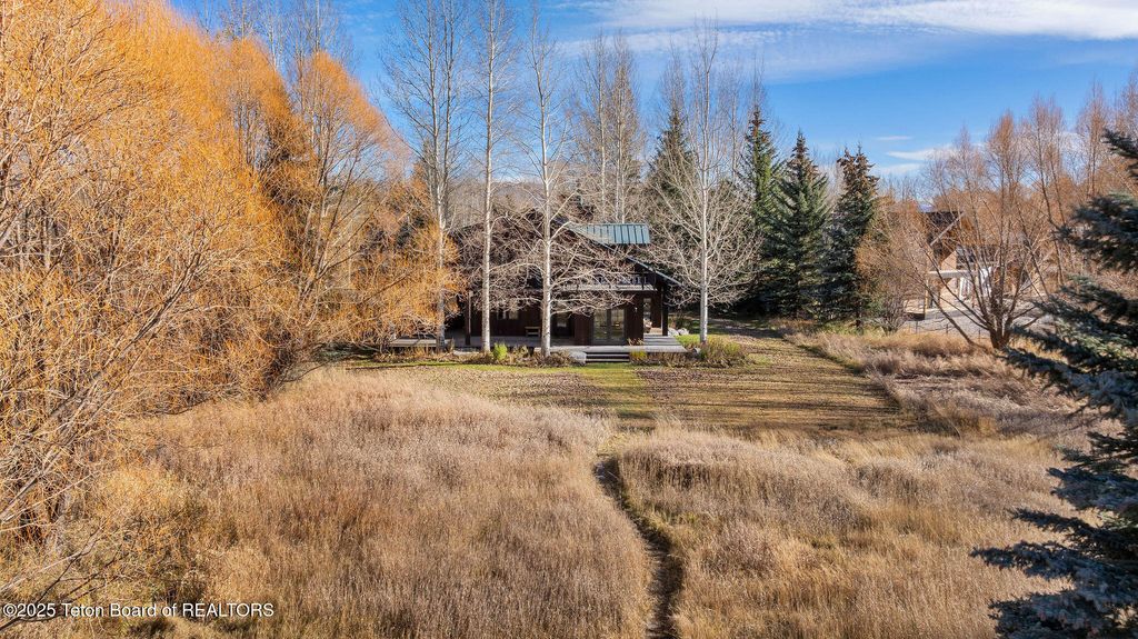 1415 N SECOND Street, Wilson, WY 83014 photo 35