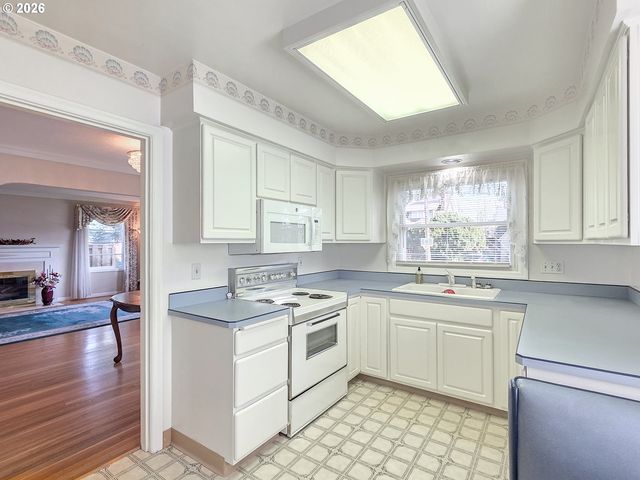 2359 Se 59TH Ave, Portland, OR 97215