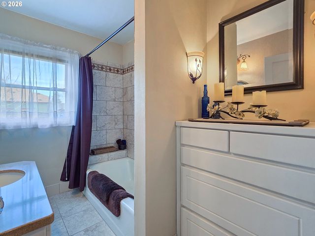 2359 Se 59TH Ave, Portland, OR 97215