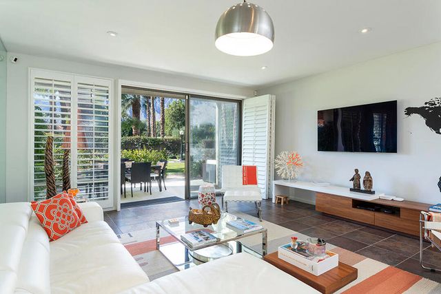 2321 Silver Oak Circle, Palm Springs, CA 92264