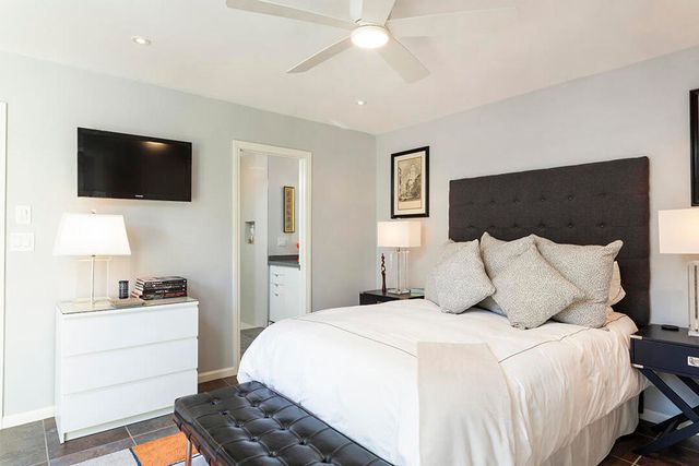 2321 Silver Oak Circle, Palm Springs, CA 92264