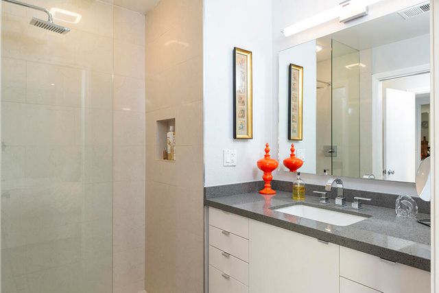 2321 Silver Oak Circle, Palm Springs, CA 92264