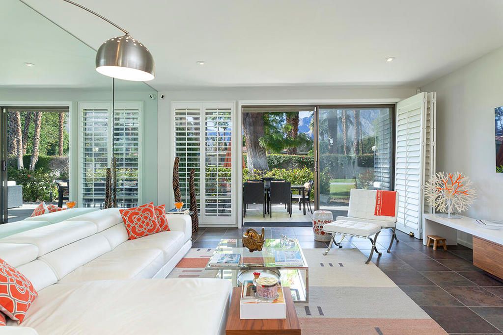 Image 18 of property listing at 2321 Silver Oak Circle, Palm Springs, CA 92264