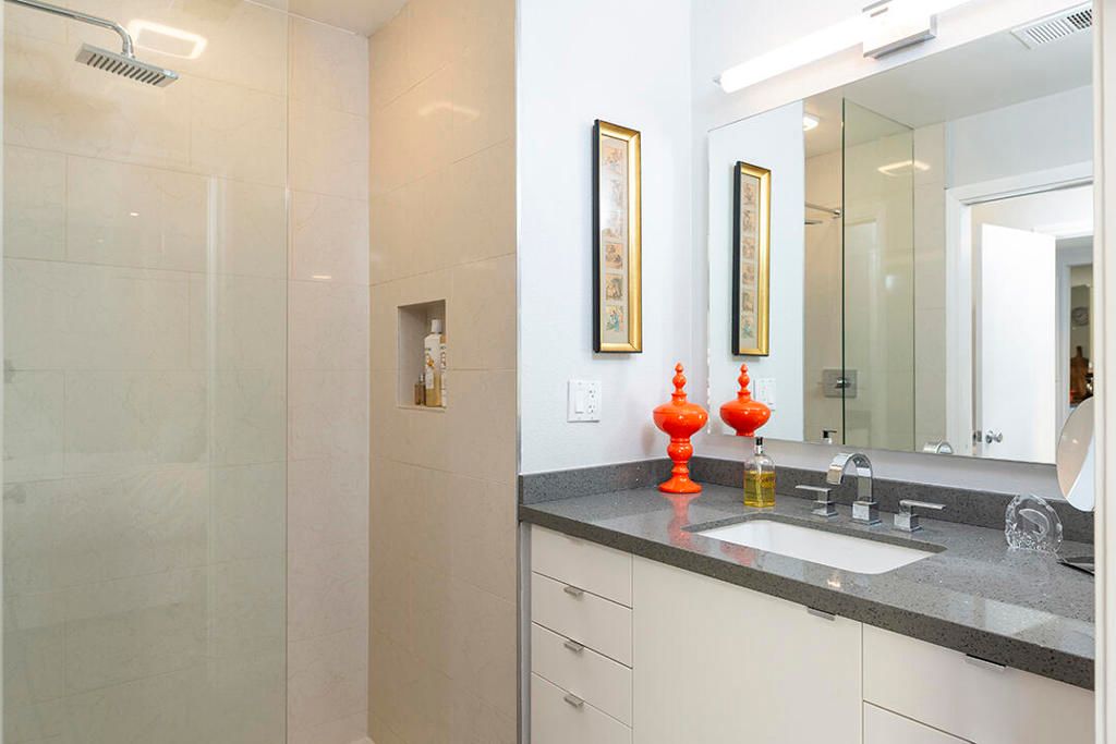 Image 42 of property listing at 2321 Silver Oak Circle, Palm Springs, CA 92264