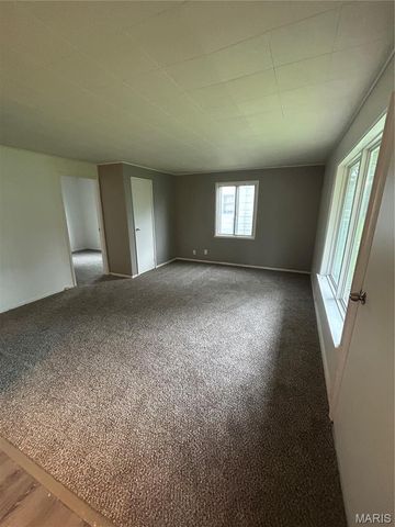 1120 Saint Michael Drive, Cahokia, IL 62206