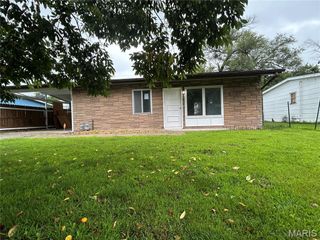1120 Saint Michael Drive, Cahokia, IL 62206