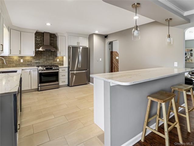 11 Foxburn Street, New City, NY 10956