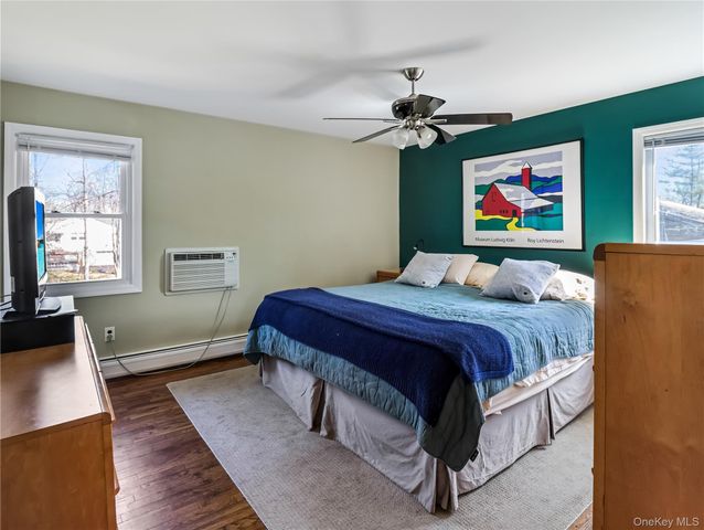 11 Foxburn Street, New City, NY 10956