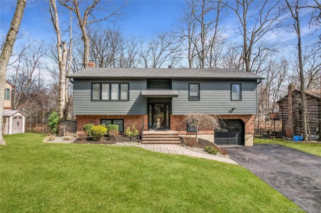 11 Foxburn Street, New City, NY 10956