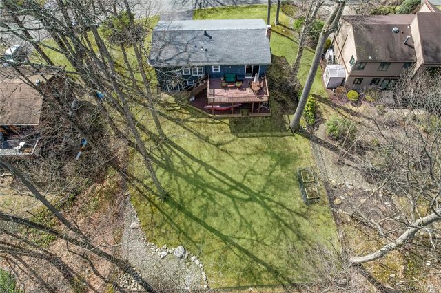 11 Foxburn Street, New City, NY 10956