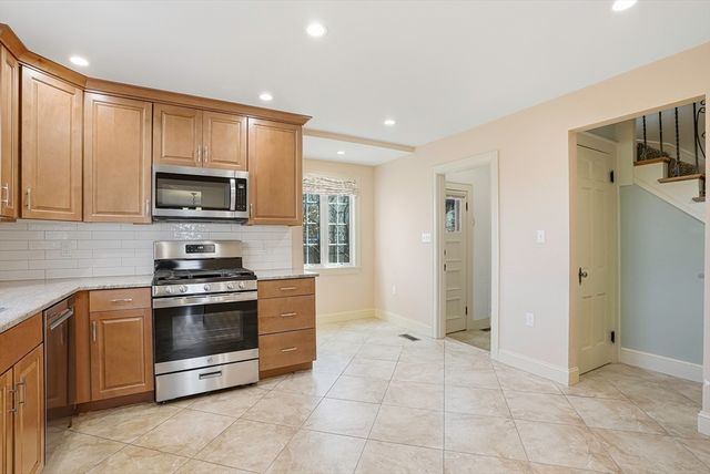 106 Waverley Ave, Newton, MA 02458