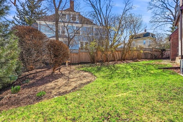 106 Waverley Ave, Newton, MA 02458