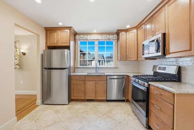 106 Waverley Ave, Newton, MA 02458